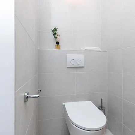 New Pearl Of Scheveningen Black Swan A Family Loft 180a * Den Haag