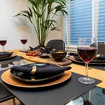 Hidden Pearl of Scheveningen Black Swan beach loft II