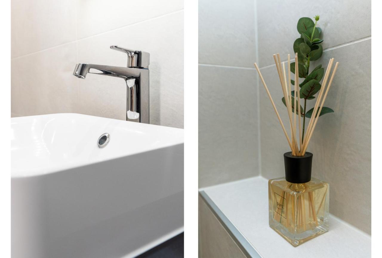 New Pearl Of Scheveningen Black Swan A Family Loft 180a