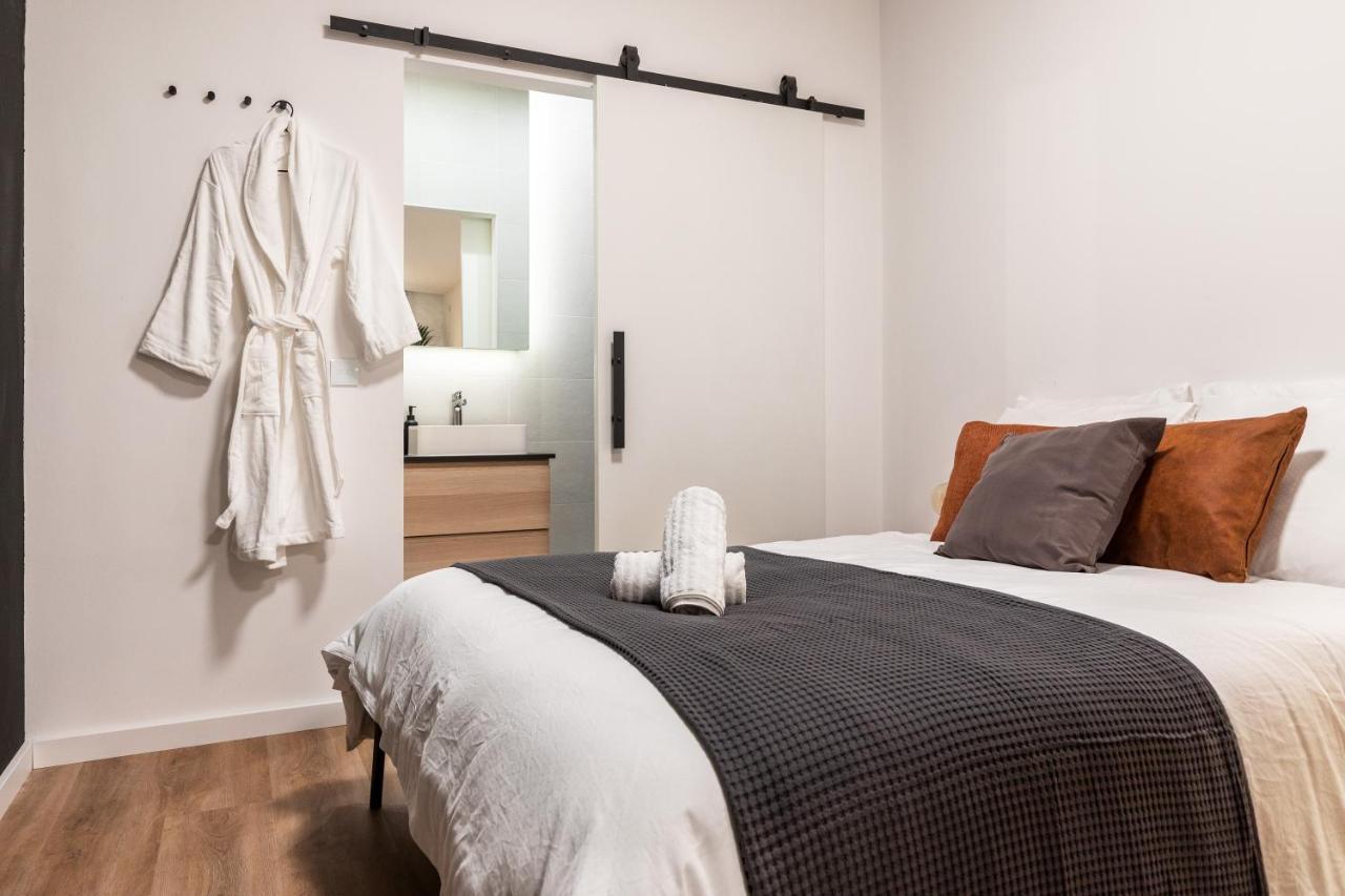 New Pearl Of Scheveningen Black Swan A Family Loft 180a